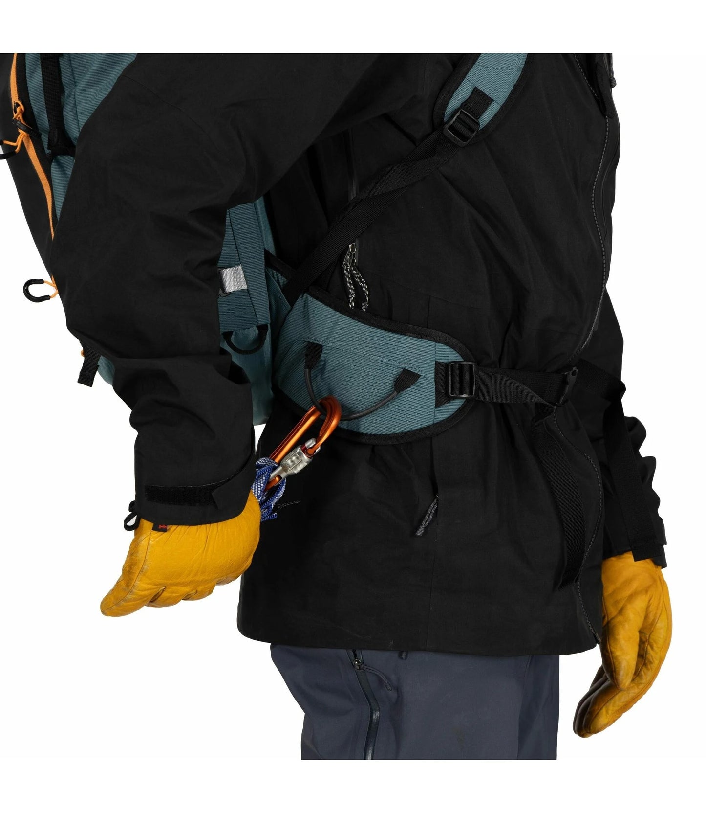 Soelden 32L Ski & Snowboard Backpack