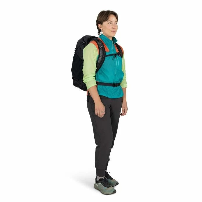 Hikelite™ 26 Hiking Backpack