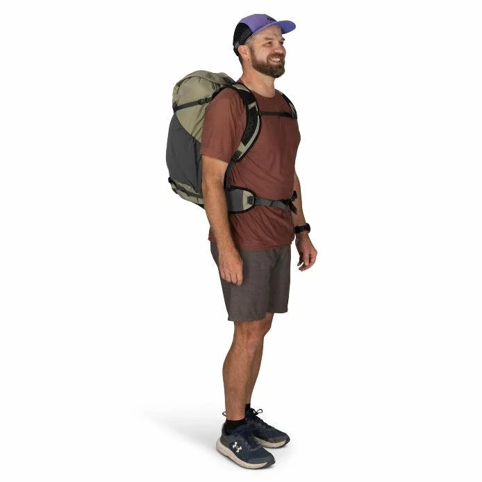 Hikelite™ 32 Hiking Backpack